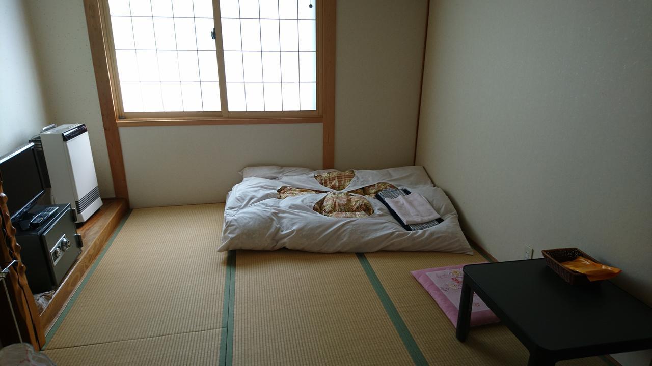 Apple Inn Takasaka Nozawaonsen Exterior foto